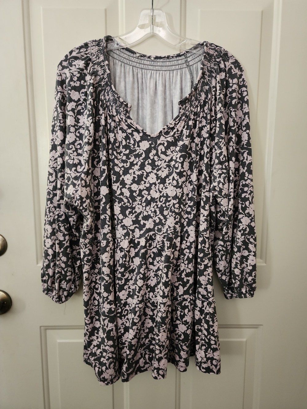 Women's Black and Light Pink Floral Peasant Blouse 3x